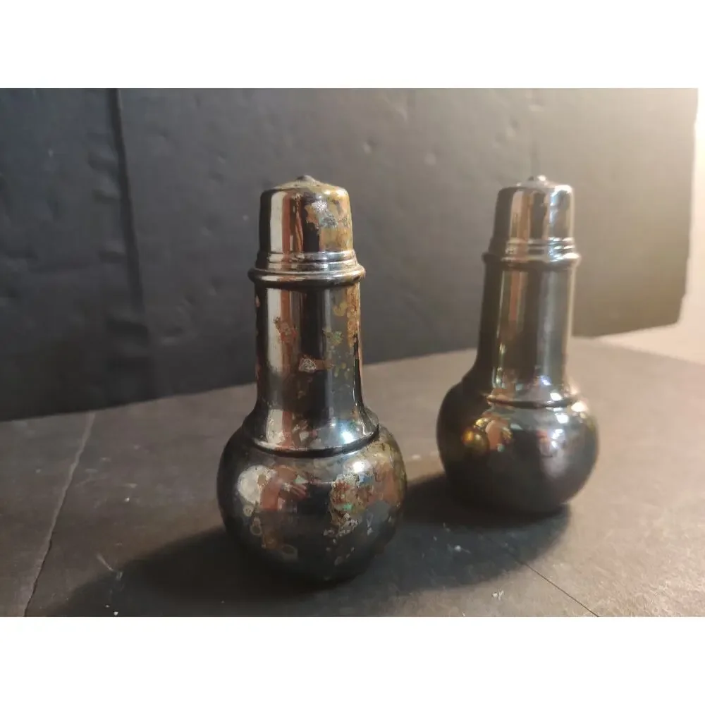 Vintage metal salt
